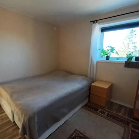 Place To In Lägenhet